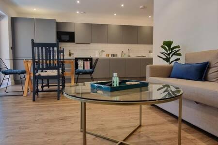 Beautiful Apartment Overlooking A Garden Londres Extérieur photo
